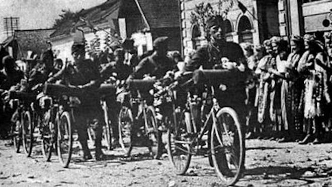 Erdély bevonuló magyar csapatok