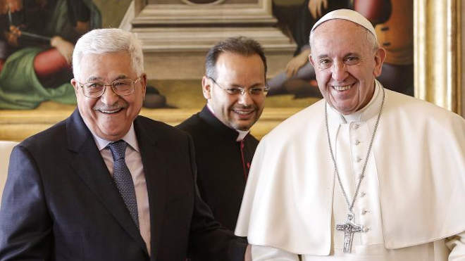 Mahmúd Abbász és Ferenc pápa