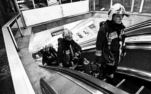 Füstpróbák leszenek a 4-es metró Kálvin téri állomásán