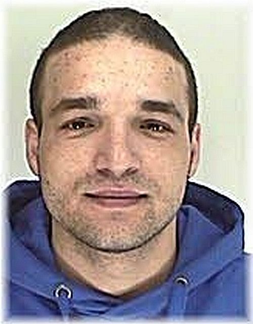 Ő volt a szombati késelő!