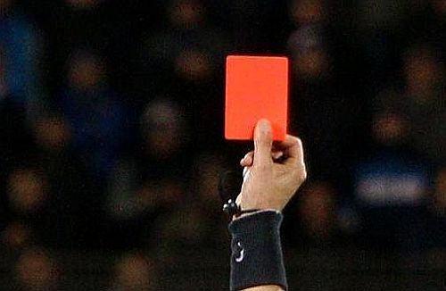 Mondjon le! – a védelmi miniszter megkapta a felszólítást