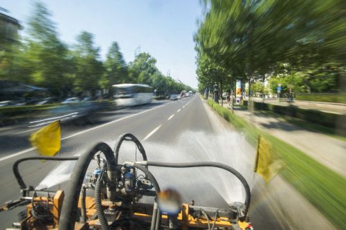 A nap képe: így locsolunk mi