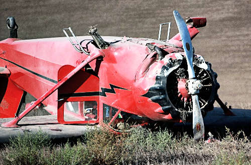 Összeütközött két kisgép a levegőben, többen meghaltak