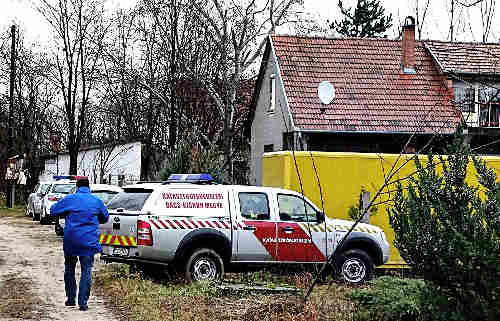 Szén-monoxid-mérgezés okozta egy anya és gyermeke halálát: keresik a bűnöst