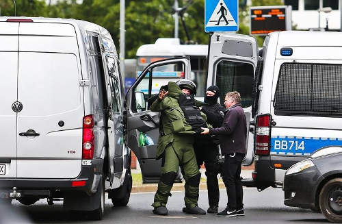Terrorista jellegű bűntett elkövetésével gyanúsítják a wroclawi robbantót