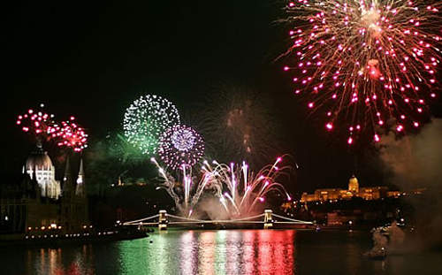 Augusztus 20.: számítógépes modellezés is segítette a biztonságos lebonyolítást