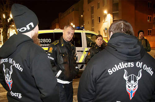 A belga hadseregnek többtucatnyi, szélsőséges csoportokhoz tartozó tagja van