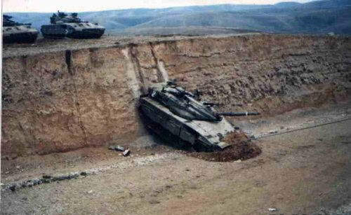 Újabb, hazai gyártású fegyverzeteket teszteltek Ukrajnában