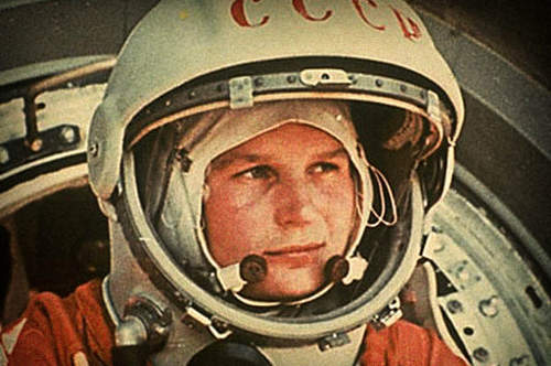 Lezuhanása helyszínén emelnek kápolnát Gagarin emlékére