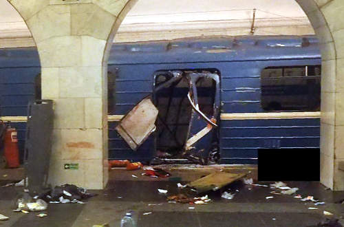 Szentpétervári robbantás: nőtt az áldozatok száma, Kijev felajánlotta segítségét