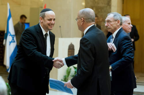 Pintér: a kormány minden eszközzel fellép a szélsőségekkel szemben