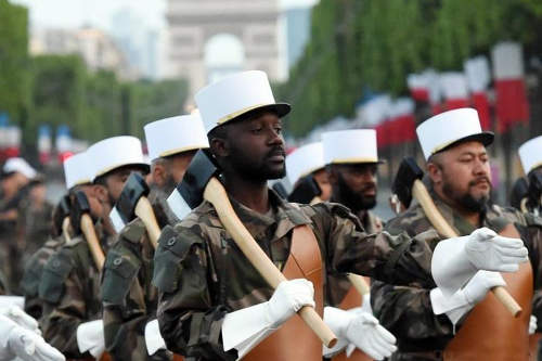 A terrorizmus elleni küzdelem áll a francia és amerikai elnök párizsi megbeszélésének középpontjában