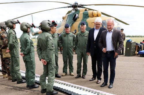 Simicskó: a kormány határozott célja a honvédség megerősítése