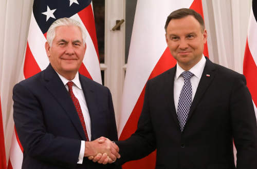 Biztonságpolitikai és gazdasági és együttműködésről tárgyalt Andrzej Duda és Rex Tillerson