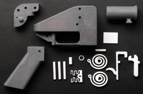 Bíróság állította le a 3D-ben kinyomtatható fegyverek forgalmazását
