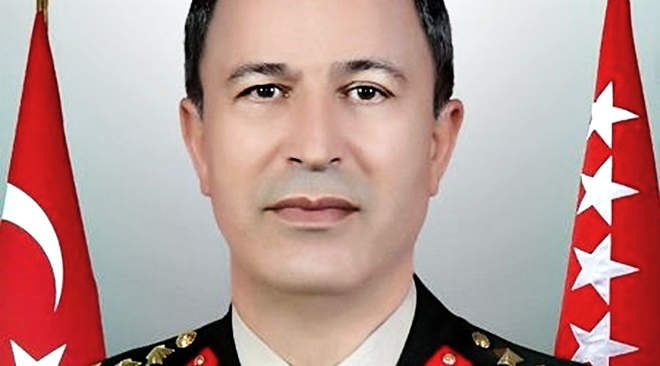 Hulusi Akar török védelmi miniszter