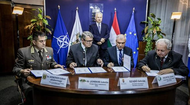 Honvédelmi-vadászati együttműködést írtak alá Budapesten