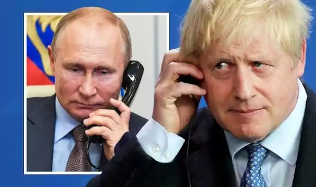 Putyin és Johnson telefonál