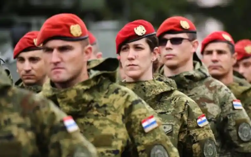 Horvát katonák