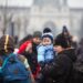 Ukrán menekültek: vasárnap is tízezren érkeztek Magyarországra