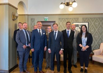 Erősödik a magyar-finn védelmi együttműködés: Hajnik László Helsinkiben tárgyalt