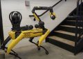 Robotkutyák és gömbkamerák: A jövő rendőrsége már ma