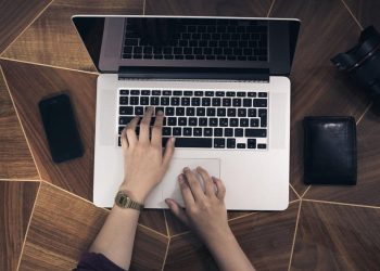 Hogyan tehetjük hatékonyabbá a régi laptopunkat?